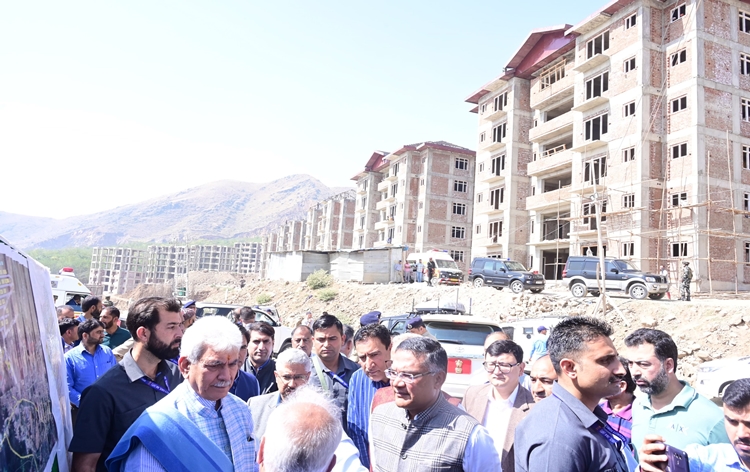 Lt Governor Manoj Sinha conducts on-site inspection of transit accommodation for Prime Minister's Package employees at Zewan in Srinagar