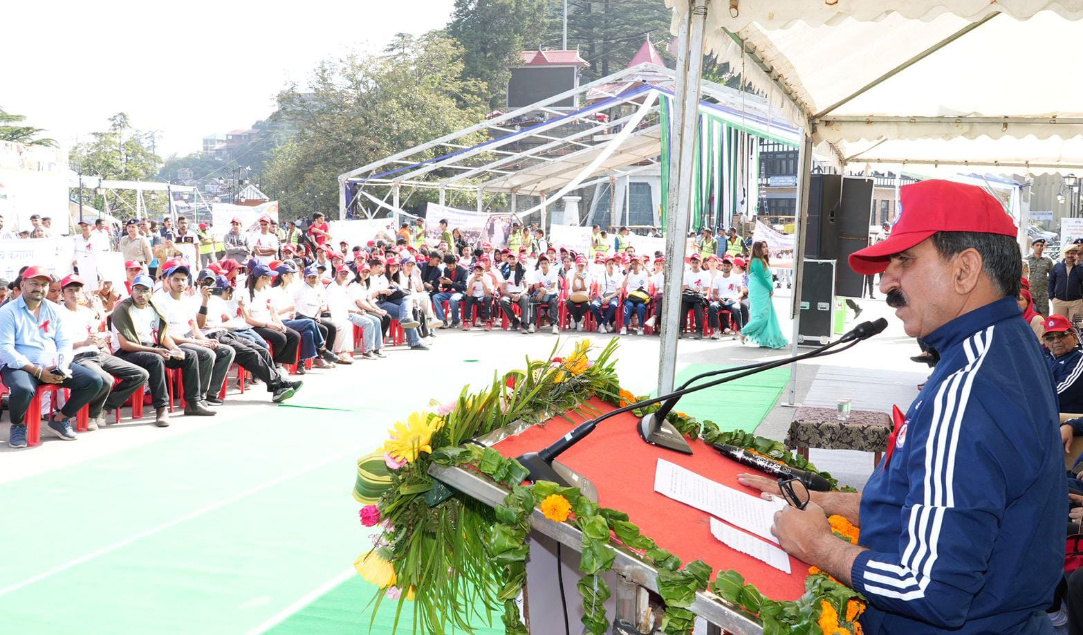 मुख्यमंत्री ठाकुर सुखविंदर सिंह सुक्खू ने एड्स को लेकर जागरूक करने के लिए राज्य स्तरीय मैराथन का किया शुभारंभ