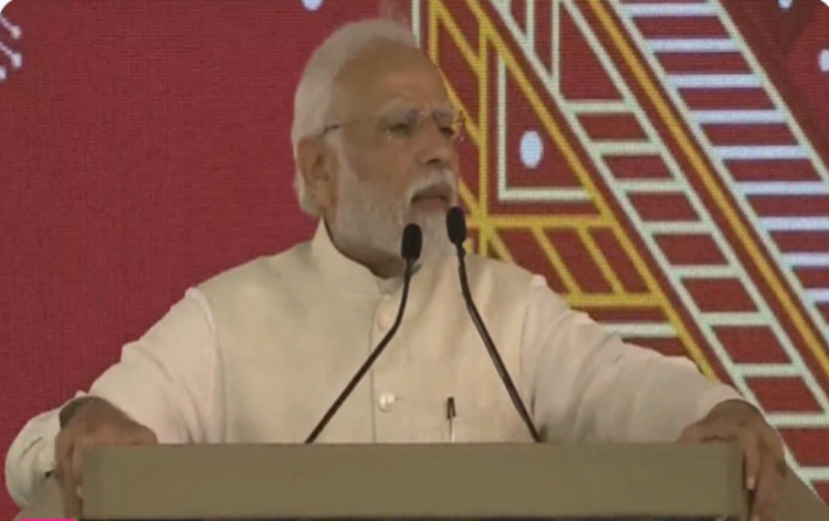 प्रधानमंत्री नरेंद्र मोदी ने मध्य प्रदेश और राजस्थान में विभिन्‍न विकास परियोजनाओं का लोकार्पण और उद्घाटन किया