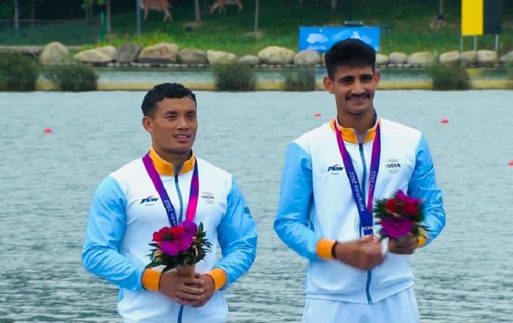 एशियाई खेलों में आज दसवें दिन एथलेटिक्‍स में महिलाओं के 400 मीटर बाधा दौड में विध्‍या ने कांस्‍य पदक अपने नाम किया