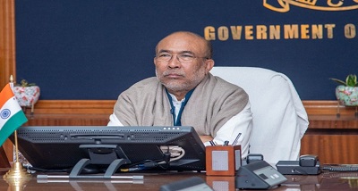 मणिपुर के मुख्‍यमंत्री एन0 बीरेन सिंह ने इम्‍फाल पश्चिपम जिले के लामफेलपट में आज दो परियोजनाओं का शुभारम्‍भ किया