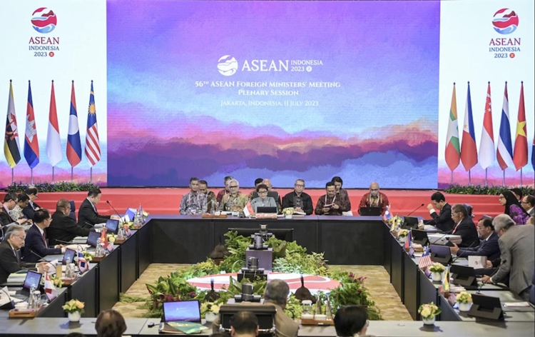ASEAN countries strongly condemn continued acts of violence in Myanmar