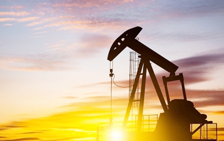 Brent crude price climbs more than half a percent, recouping losses from previous session