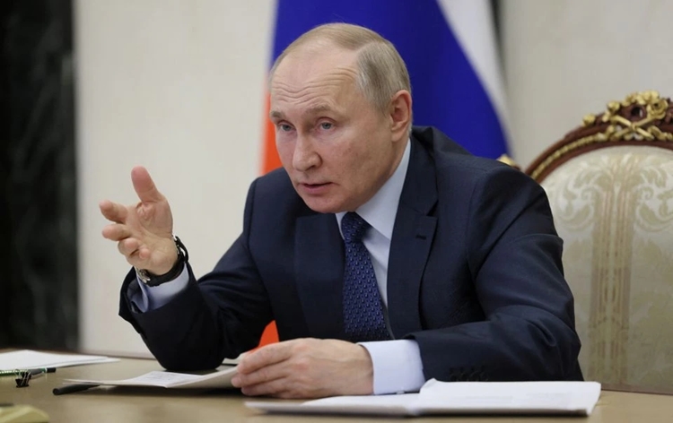 Russian President Vladimir Putin issues stern warning to Poland
