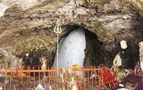 Kashmir: Divisional Commissioner conducts extensive visit to Baltal axis of Amarnath Ji Cave to look after Yatra arrangements