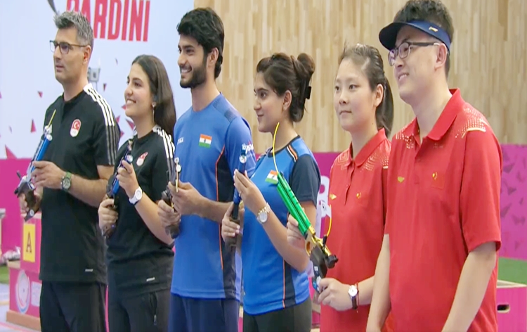 India clinch mixed team air pistol gold in ISSF World Championship at Baku, Azerbaijan