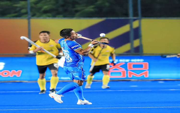 Hockey: Indian men's team reclaim top spot in ongoing Asian Champions Trophy competition defeating Malaysia by 5-0 in Chennai