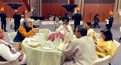 मुख्यमंत्री हेमंत सोरेन जी-20 समिट के दौरान राष्ट्रपति के आमंत्रण पर कल रात्रि भोज में शामिल हुए