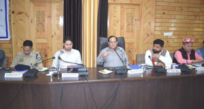 विधानसभा अध्यक्ष कुलदीप सिंह पठानिया ने आज बचत भवन में आयोजित ज़िला कल्याण समिति बैठक की अध्यक्षता की