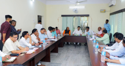 झारखंड विधानसभा की प्रश्न एवं ध्यानाकर्षण समिति ने गोड्डा स्थित सर्किट हाउस में बैठक की