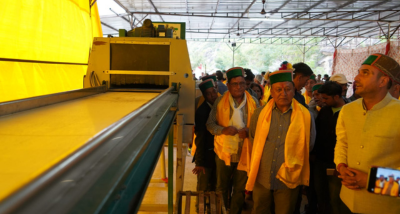 जनजातीय विकास मंत्री जगत सिंह नेगी ने किन्नौर जिला के वांगतू में हिम फ्रैश प्रोडयूस प्राईवेट लिमेटिड सेब खरीद केंद्र का लोकार्पण किया