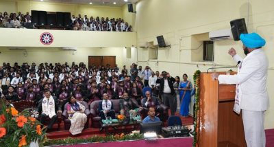 युवाओं को अपनी जिम्मेदारियों को समझते हुए सर्वश्रेष्ठ भारत के निर्माण में अपना अहम योगदान देना चाहिएः राज्यपाल लेफ्टिनेंट जनरल गुरमीत सिंह