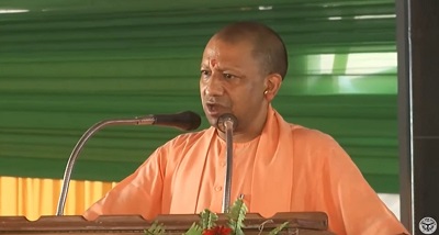 उत्तर प्रदेश में लगातार हो रही वर्षा से जनजीवन अस्त-व्यस्त