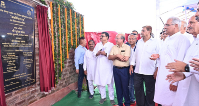 छत्तीसगढ़ के मुख्यमंत्री भूपेश बघेल ने नवा रायपुर में ‘कमर्शियल हब’, एयरोसिटी और ‘शहीद स्मारक’ की आधारशिला रखी