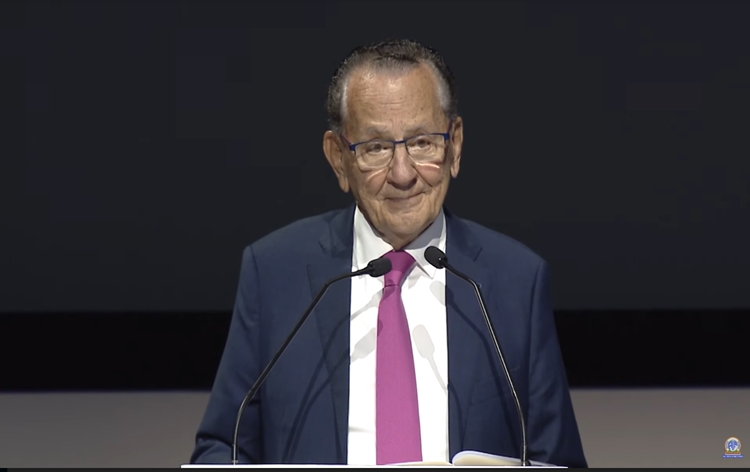 Judge Caprio Showcases the Power of Social Media in Sharjah, Advocating Compassion in Justice