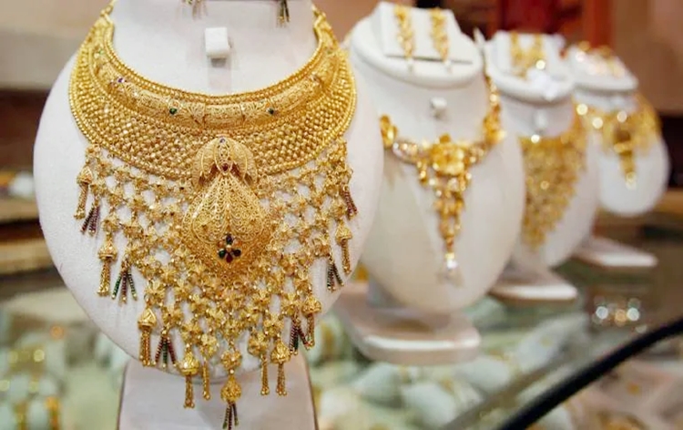 Gold price rise Rs 240, trade at Rs 58,830/ 10 gram