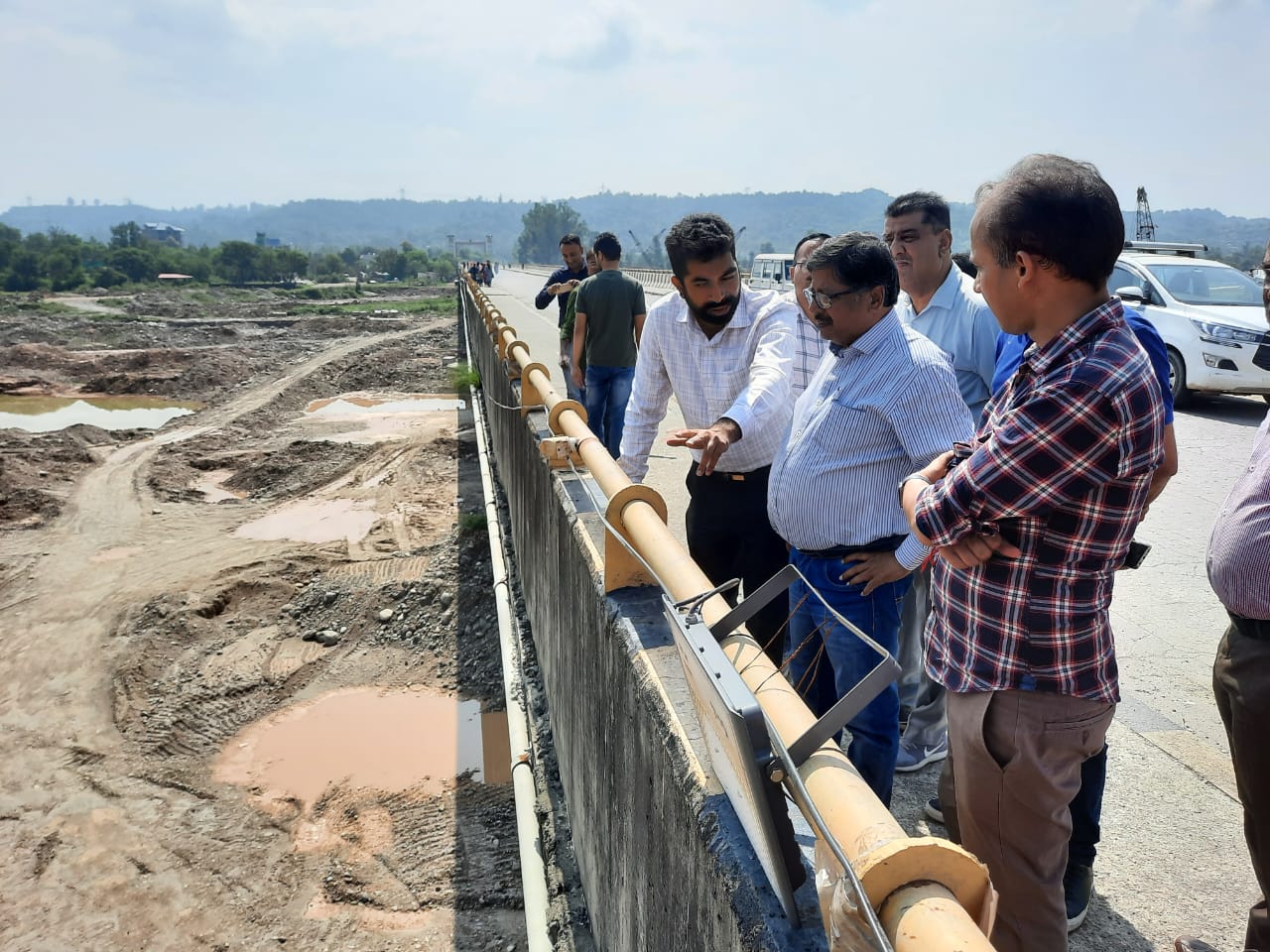 राष्‍ट्रीय आपदा प्रबंधन प्राधिकरण की टीम ने बाढ़ प्रभावित मंड क्षेत्र के माज़रा, मिलवां तथा मिरथल गांवों का दौरा किया