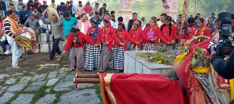 भारत तिब्बत सीमा से लगे उत्तरकाशी जिले के मुखवा, धराली और अन्य गांवों में सेलकू मेला/त्यौहार धूमधाम से मनाया गया