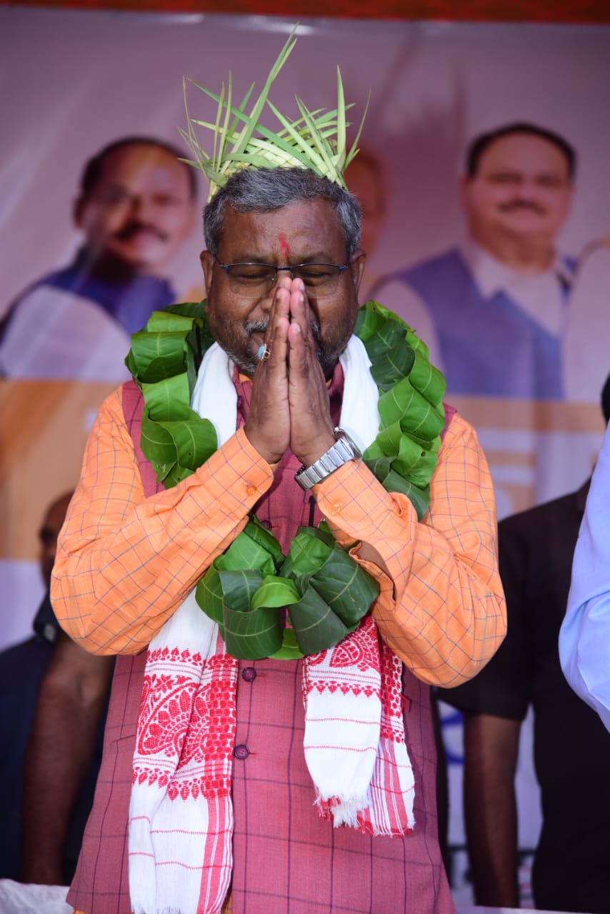 प्रदेश अध्यक्ष बाबूलाल मरांडी ने अपनी संकल्प यात्रा के दौरान सिमडेगा के कोलेबिरा में लोगों को संबोधित किया