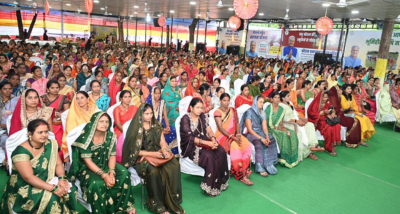 रायपुर: मुख्यमंत्री निवास में आज तीजा पोरा तिहार और राज्य स्तरीय महिला सम्मेलन का आयोजन किया गया