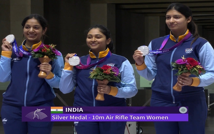 एशियाई खेलों के पहले दिन चीन के हॉंगचोओ में भारत ने 5 पदक जीते, निकहत ज़रीन मुक्‍केबाजी के प्री-क्वार्टर फ़ाइनल में पहुंची