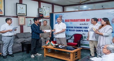 मणिपुर में राहत शिविरों में रह रहे लेबर कॉर्ड धारकों के बच्चों को दी जाएगी वित्तीय मदद, हर परिवार को मिलेंगे 5 हजार रु