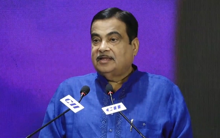 Nitin Gadkari calls upon all stakeholders to come forward and support Vehicle Scrapping policy