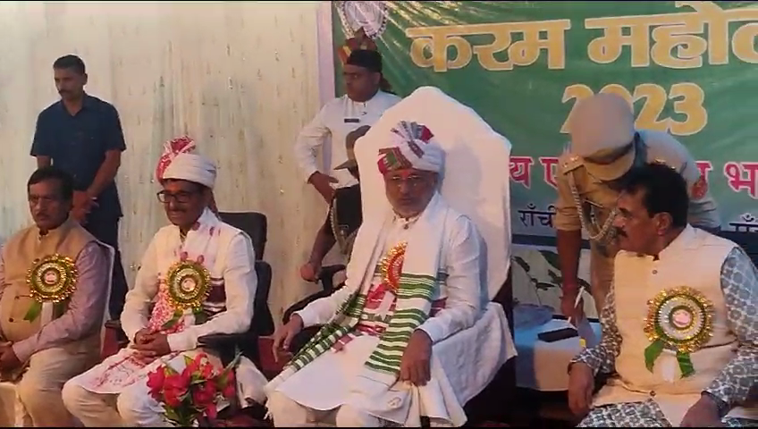 राज्यपाल सह कुलाधिपति सी.पी. राधाकृष्णन ने रांची विश्वविद्यालय में आयोजित करम महोत्सव में हुए शामिल