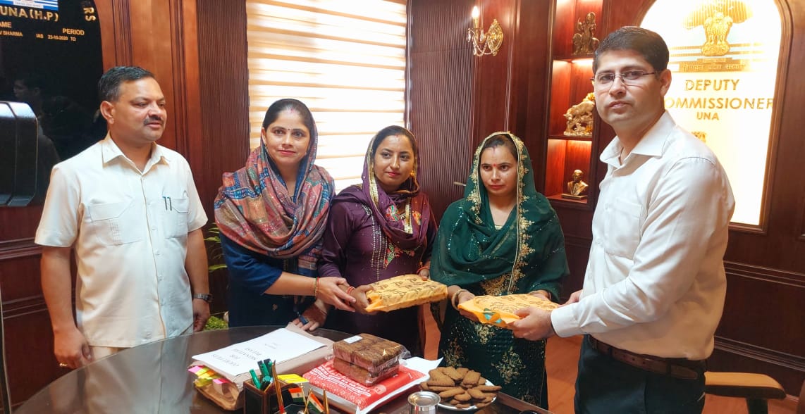 मोटे अनाज से तैयार किया गया भोजन व मिष्ठान सहित अन्य खाद्य पदार्थ अन्य अनाजों की तुलना में स्वास्थ्य के लिए अधिक लाभदायक है–उपायुक्त ऊना राघव शर्मा