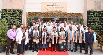 पूर्वी और दक्षिणी अफ्रीकी देशों के राजनयिकों और प्रतिनिधियों ने किया नई दिल्ली में अखिल भारतीय आयुर्वेद संस्थान का दौरा