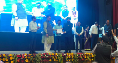 देहरादून स्थित राजभवन में विश्व पर्यटन दिवस के अवसर पर स्वच्छता ही सेवा पखवाड़ा मनाया गया