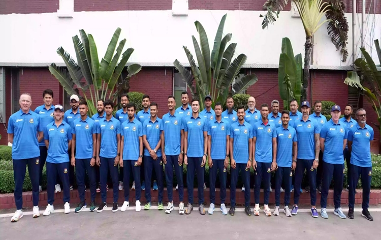 Bangladesh cricket team embarks on journey to India for cricketing extravaganza