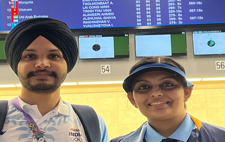 प्रधानमंत्री नरेंद्र मोदी ने एशियाई खेलों में 10 मीटर एयर पिस्टल मिकस्‍ड टीम स्पर्धा में रजत पदक जीतने पर सरबजोत सिंह और दिव्या टीएस को बधाई दी है