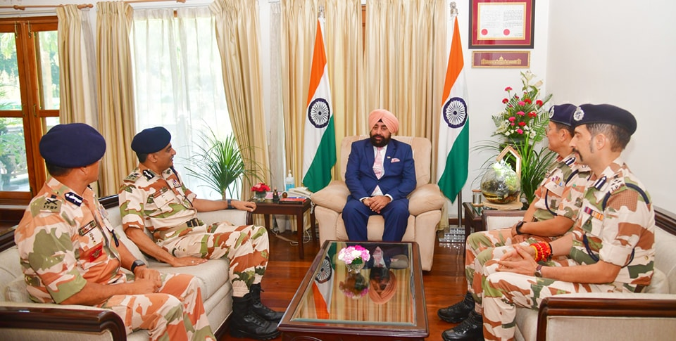 आईटीबीपी सीमाओं की सुरक्षा के अलावा कई आंतरिक सुरक्षा अभियानों में महत्वपूर्ण भूमिका निभा रहा है–राज्यपाल
