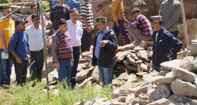 किन्नौर : मंत्री जगत सिंह नेगी ने कल्पा ग्राम पंचायत का दौरा कर विभिन्न निर्माण कार्यों का किया निरीक्षण